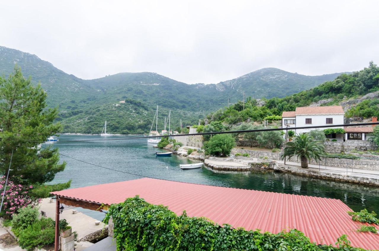 Apartments Porto Della Vita Okuklje Buitenkant foto